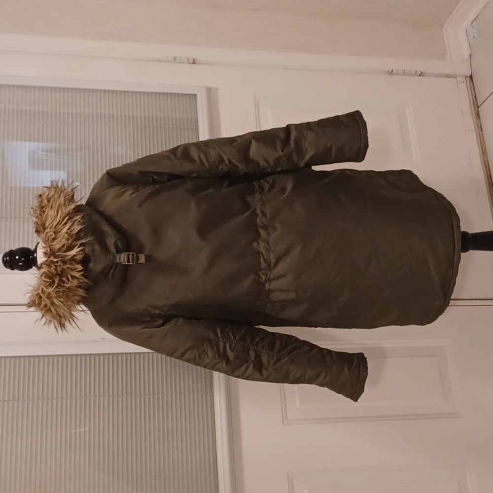 Green Winter Jacket - Size Medium - Picture 7 of 10